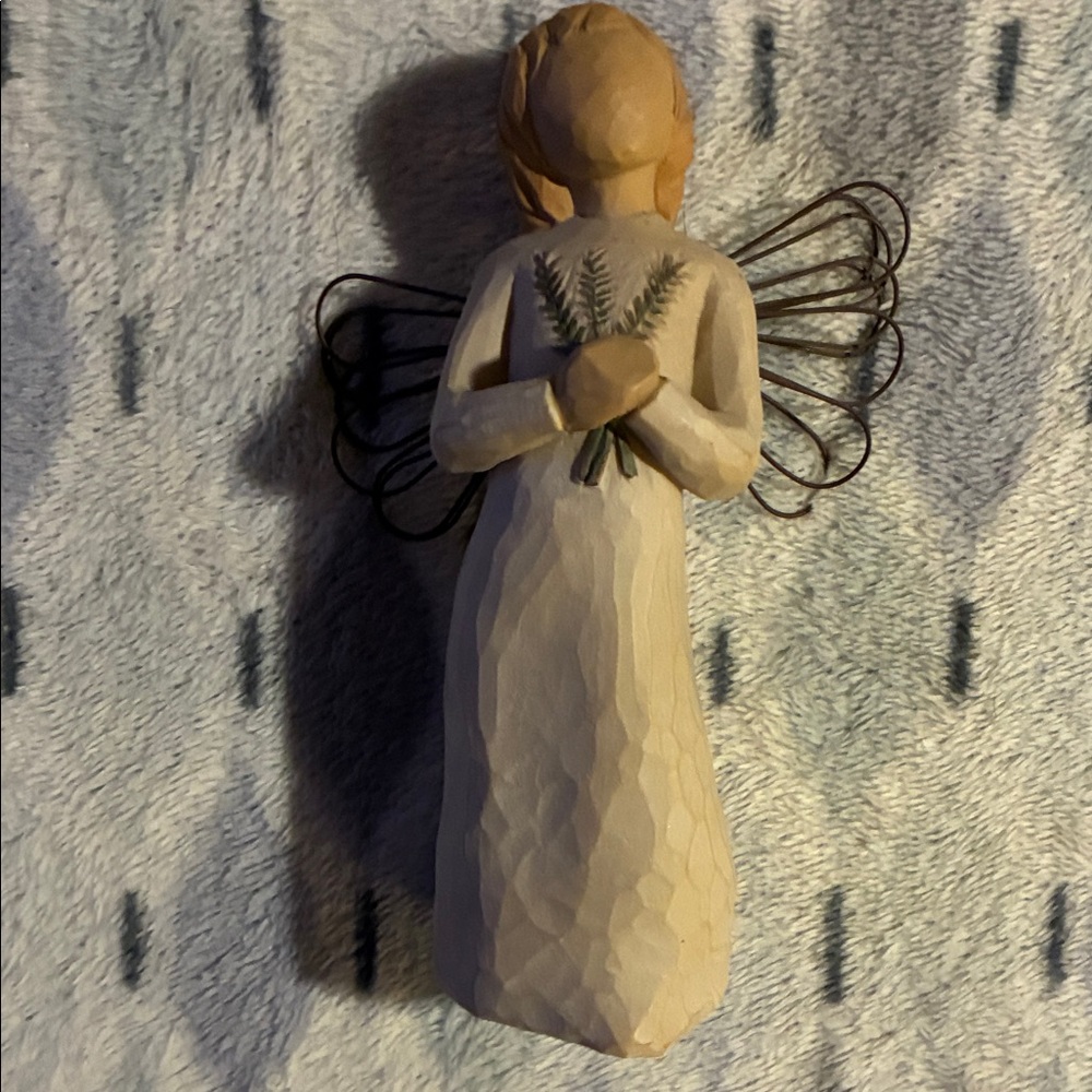 Willow Tree Angel with Wire Wings and Natural Tones